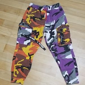 Camo pants